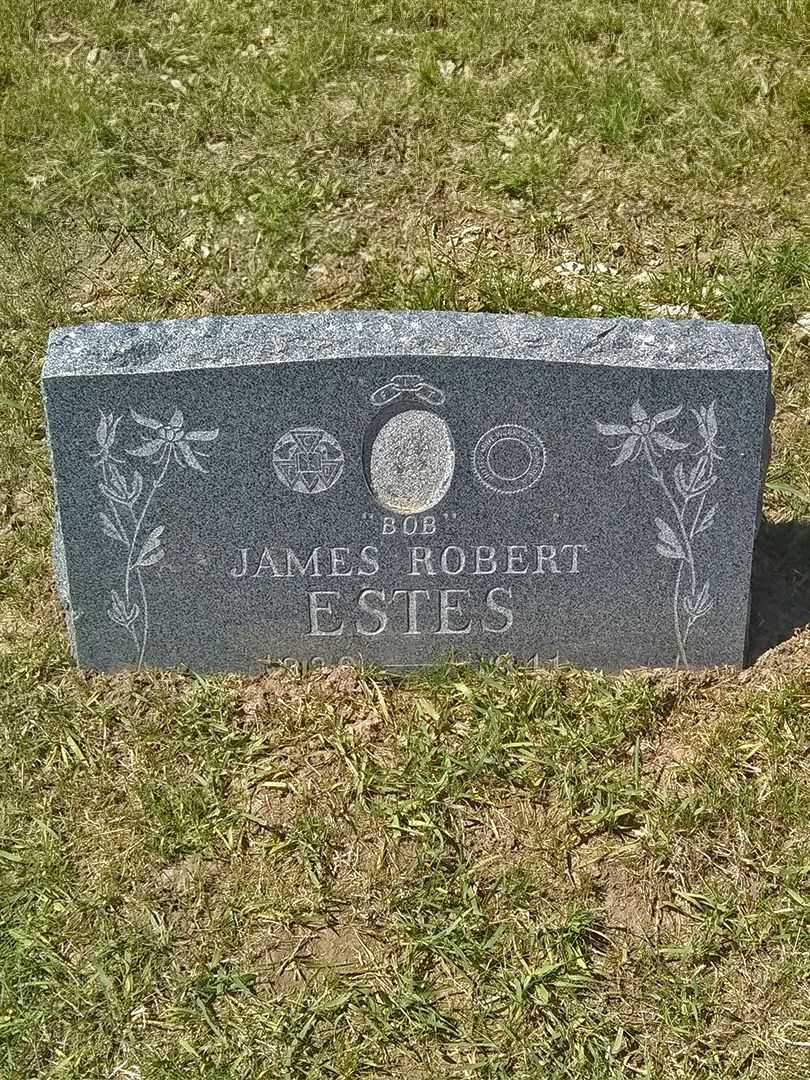 James Robert "Bob" Estes's grave. Photo 3