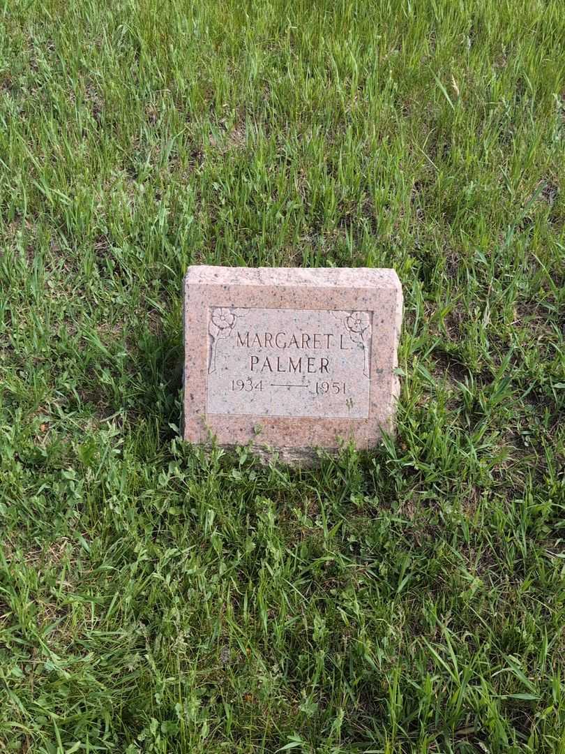 Margaret L. Palmer's grave. Photo 1