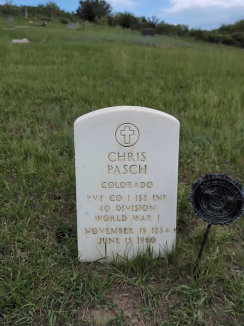 Chris Pasch's grave. Photo 1