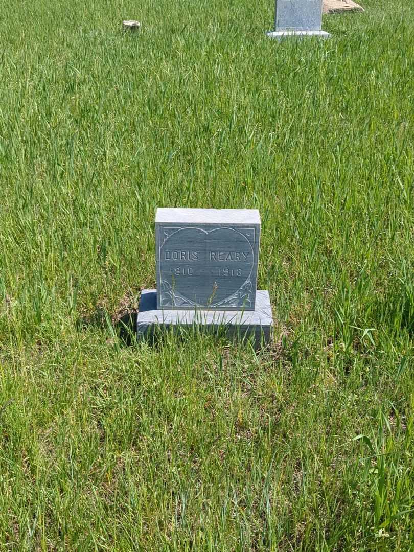 Doris Reary's grave. Photo 2