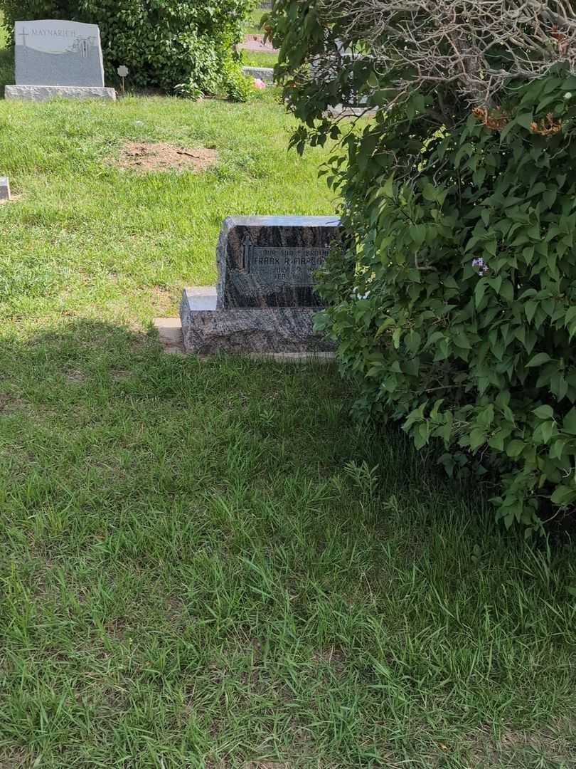 Frank R. Marconeri's grave. Photo 2