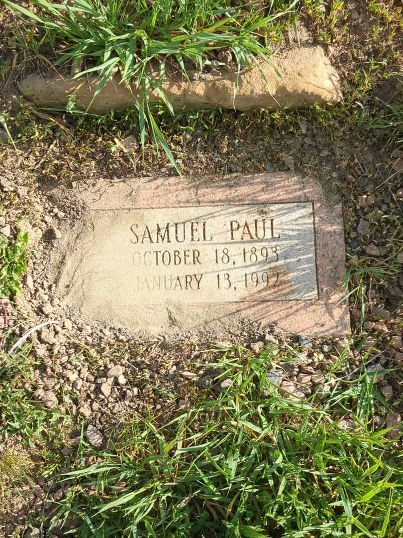 Samuel Paul's grave. Photo 1