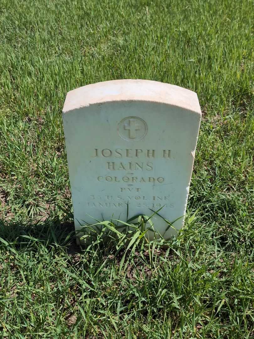 Joseph H. Hains's grave. Photo 3